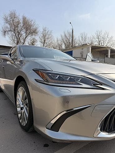 es300: Lexus ES: 2019 г., 2.5 л, Гибрид, Седан — 7