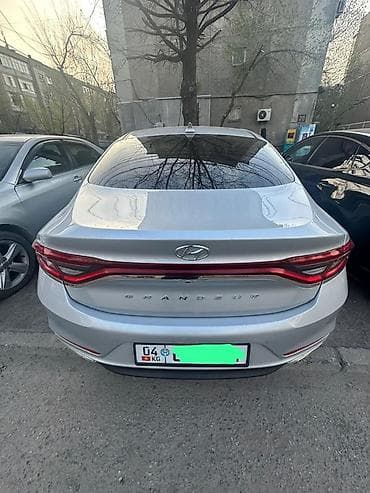 Hyundai Grandeur: 2017 г., 3 л, Автомат, Газ, Седан — 5