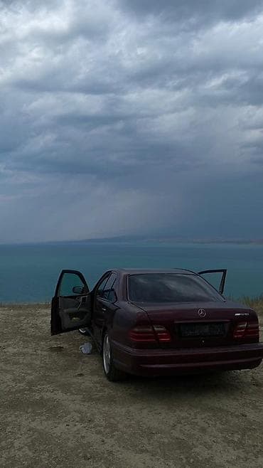 ом 651: Mercedes-Benz E-Class: 2001 г., 2 л, Автомат, Бензин, Седан — 3