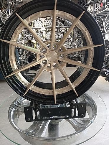 бутка на портер: Литые Диски R 20 Vossen, отверстий - 5 — 1