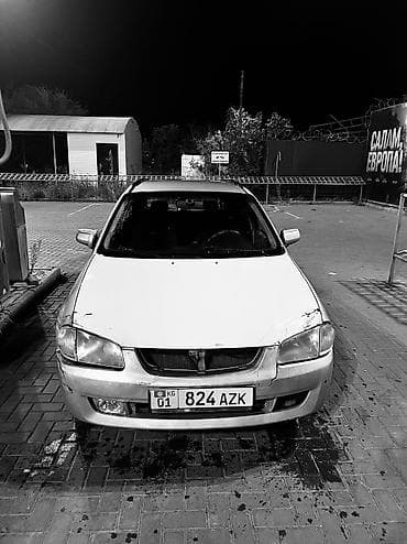 авариялык: Mazda 323: 1999 г., 1.6 л, Кол менен иштөөчү, Бензин, Хетчбек — 1
