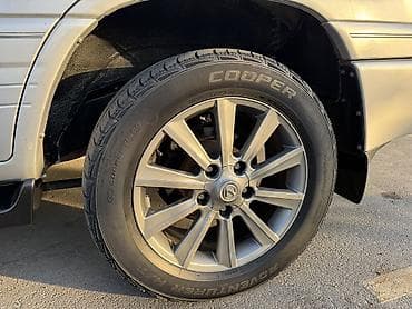 лобовое е39: Lexus LX: 2006 г., 4.7 л, Автомат, Газ, Внедорожник — 9