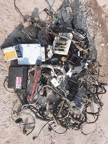 Рули: Щиток приборов Ford 2004 г., Оригинал — 1