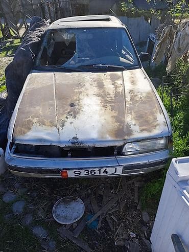 Автомобиль для разборки/на запчасти — седан с люком на крыше