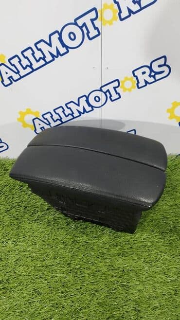 BMW X5 E70, подлокотник