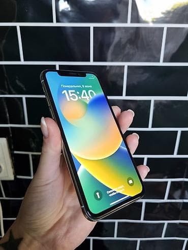 michail kors: IPhone X. классика 64 гб Дисплей: 5.8" OLED - 1125 x 2436 Чип: Apple — 2