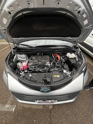 Транспорт: Toyota Sienna: 2021 г., 2.5 л, Гибрид, Минивэн — 4