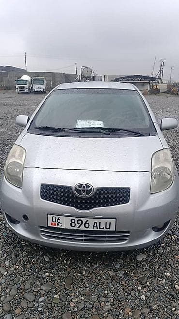 Toyota Yaris: 2007 г., 1 л, Робот, Бензин, Хэтчбэк