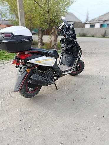 обмен на мотоцикл: Скутер BARS В ХОРОШЕМ СОСТОЯНИИ МОТОР СДЕЛАЛ САМ КАП РЕМОНТ ИДЕАЛ — 2