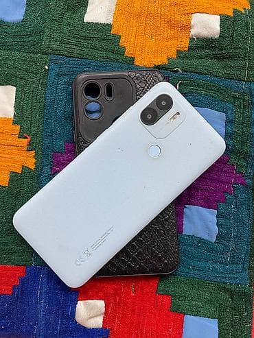 Техника жана электроника: Redmi, Redmi A1 Plus, Колдонулган, 32 ГБ, түсү - Көгүлтүр, 2 SIM — 1