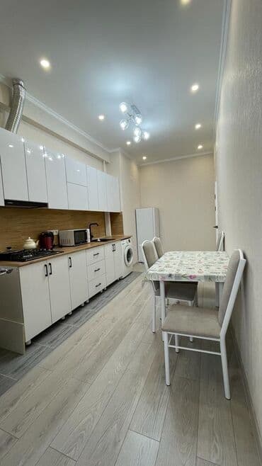 суточные дома: 1 бөлмө, Душ кабинасы, Жаздык, жууркан-төшөк каптары, Кондиционер — 2