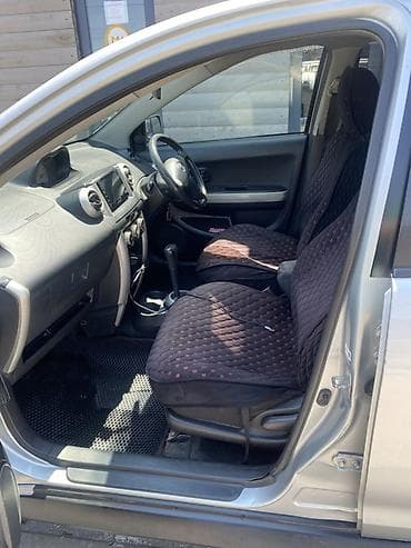 калыб: Toyota Ist: 2002 г., 1.3 л, Автомат, Бензин, Хетчбек — 6