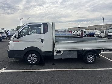 renault 480: Легкий грузовик, Hyundai, Стандарт, Б/у — 3