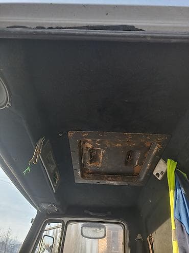 мтз беларус 892: Mercedes-Benz : 1992 г., Механика, Дизель, Фургон — 8