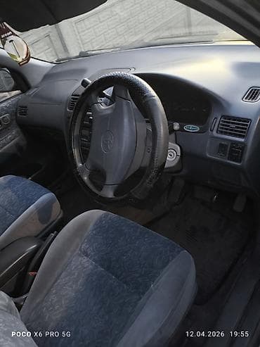 игрушечный зил: Toyota Ipsum: 1998 г., 2 л, Автомат, Бензин, Минивэн — 3