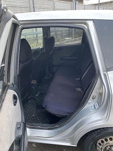 bid e2: Honda Fit: 2006 г., 1.3 л, Вариатор, Бензин, Хэтчбэк — 7