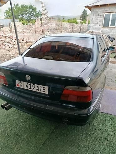 митцубиси спейс стар: BMW 5 series: 1996 г., Седан — 1