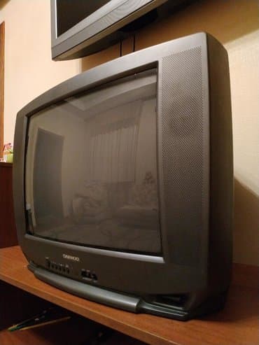 Продается телевизор Daewoo KR 21U3T в хорошем состоянии. Производство