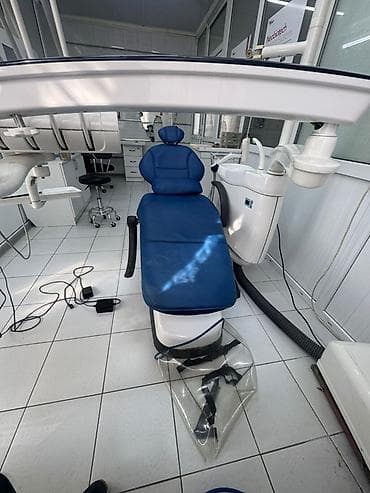 Медицинская одежда: Стоматологическая установка с креслом-лежаком и навесным модулем — 5