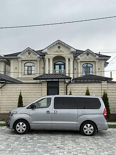 Продажа авто: Hyundai H-1: 2020 г., 2.5 л, Автомат, Дизель, Минивэн — 8