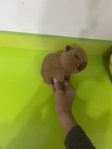 мишка с капишоном: Мягкая игрушка «Капибара» (плюш) - Компактная плюшевая игрушка в виде — 3