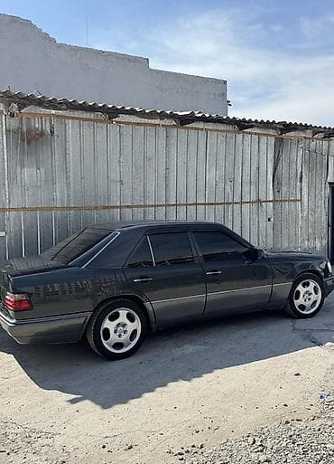 мерс 124 2 2 об: Mercedes-Benz W124: 1992 г., 2.2 л, Механика, Бензин, Седан — 1