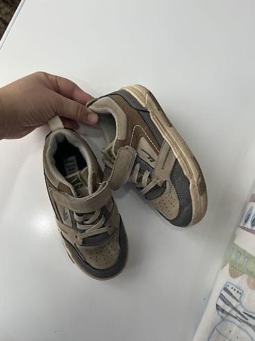 Детская обувь: Кеды детские в размере 30 подойдет мальчикам и девочкам цена 300 сом — 2