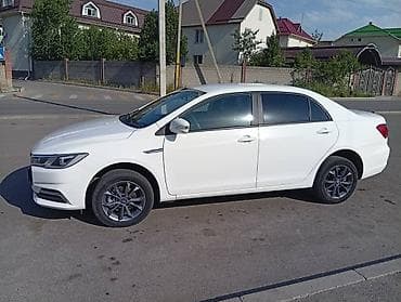 byd e1: BYD Qin: 2023 г., Электромобиль, Седан — 1