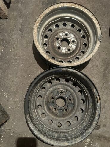 колесо маз: Железные Диски R 14 Пара, отверстий - 5, Б/у — 7