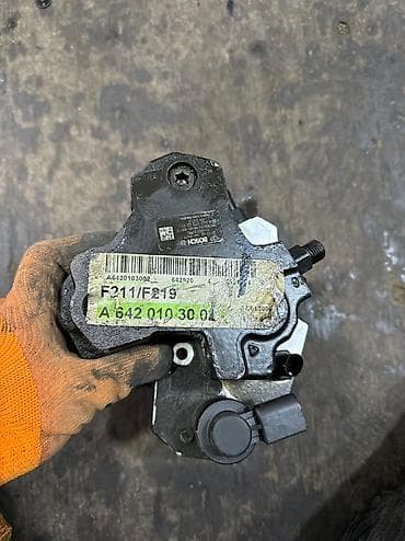 ТНВД на Mercedes-Benz насос высокого давления и малого давления m642