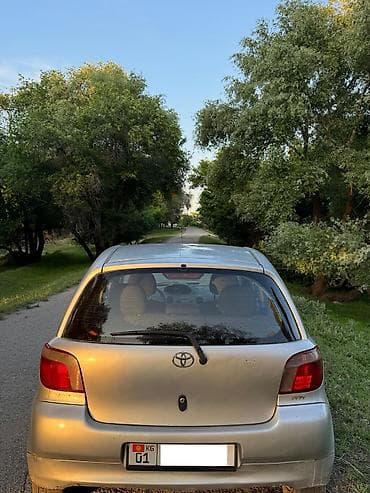 горит срочно: Toyota Yaris: 2001 г., 1.3 л, Механика, Бензин, Хэтчбэк — 6