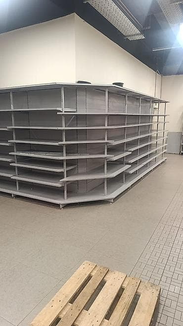 Оборудование для бизнеса: Торговые стеллажи металлические (пристенные и островные) Описание: - — 4