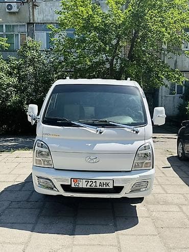 q 7: Легкий грузовик, Hyundai, Стандарт — 1