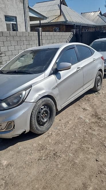 hyundai accent: Hyundai Accent: 2012 г., 1.6 л, Ручные, Бензин, Седан — 2