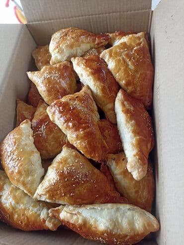 Кургаткычтар: Магазиндерге заказ алабыз. Самса из слоёного теста - Треугольные — 1