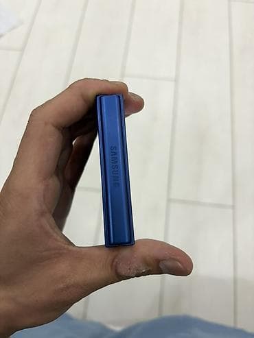 samsund: Samsung Galaxy Z Flip7, Новый, 256 ГБ, цвет - Синий — 8