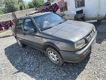 вложение: Volkswagen Vento: 1992 г., 2 л, Механика, Бензин, Седан — 2