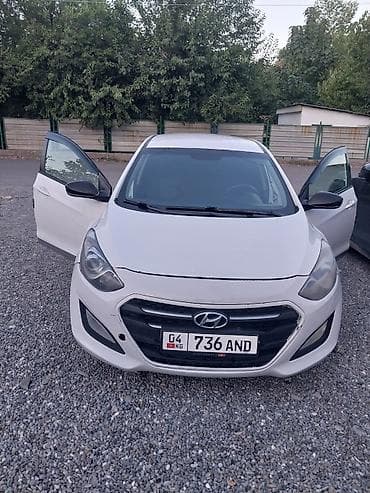 легаси аутбек: Hyundai i30: 2017 г., 1.6 л, Автомат, Бензин, Универсал — 8