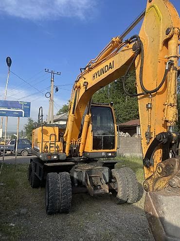 m max: Экскаватор, Hyundai, 2010 г., Колесный — 4