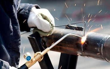 Газовый услуги газоэлктро сварщик установка газ плита газовый котёл at lalafo.kg Газовый услуги газоэлктро сварщик установка газ плита газовый котёл