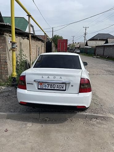 на приору: ВАЗ (ЛАДА) Priora: 2011 г., 1.6 л, Бензин, Седан — 4