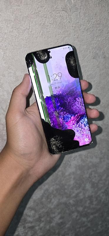 Samsung Galaxy S20, Б/у, 128 ГБ, цвет - Белый, 1 SIM — 4