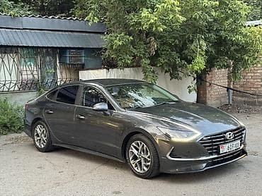 Hyundai Sonata: 2019 г., 2 л, Автомат, Газ, Седан — 3