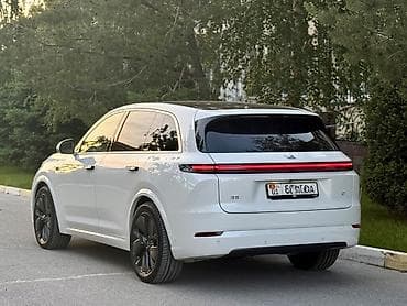 Lixiang: Lixiang L7: 2025 г., 1.5 л, Автомат, Гибрид, Кроссовер — 5