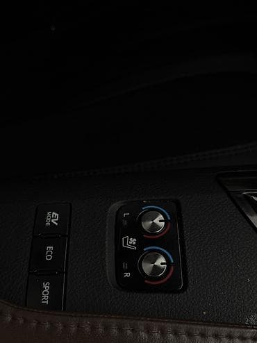 Продажа авто: Toyota Avalon: 2018 г., 2.5 л, Вариатор, Гибрид, Седан — 9