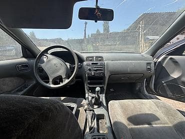 несс: Nissan Maxima: 1999 г., 0.3 л, Механика, Бензин, Седан — 2