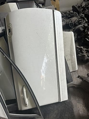 Эшик Арткы оң Toyota