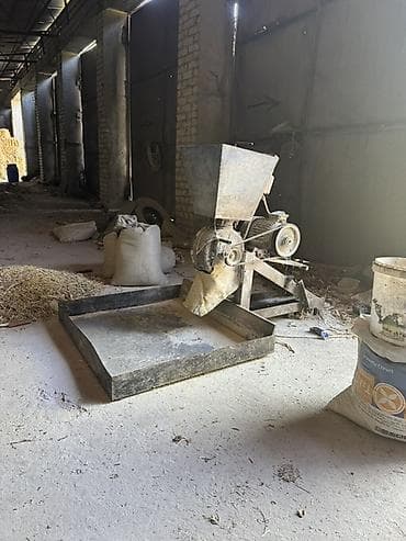 Зернодробилка/измельчитель комбикорма с электродвигателем - Тип — 4