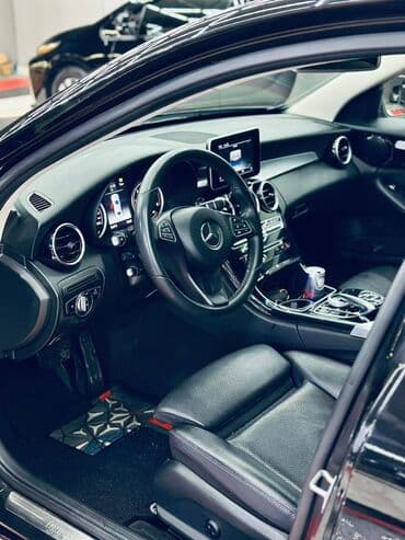 Паркет: Mercedes-Benz C-Class: 2018 г., 1.8 л, Автомат, Дизель, Седан — 3