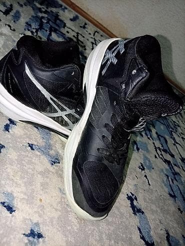 волейбольный кроссовка: Мужские кроссовки, 37, Asics, Б/у, цвет - Черный — 1